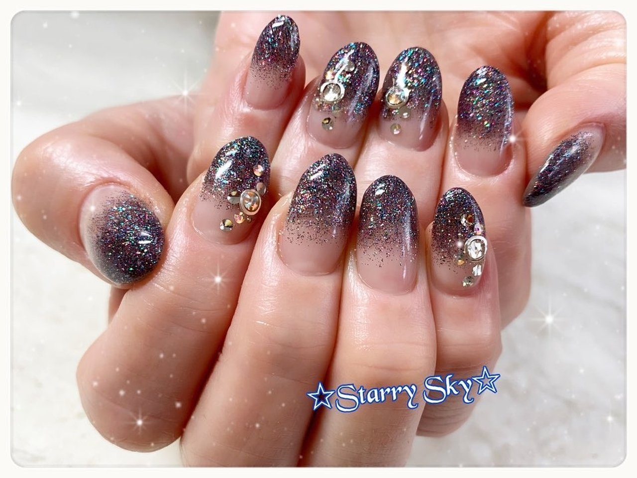 オールシーズン ハンド グラデーション ビジュー ラメ Starrysky279のネイルデザイン No ネイルブック