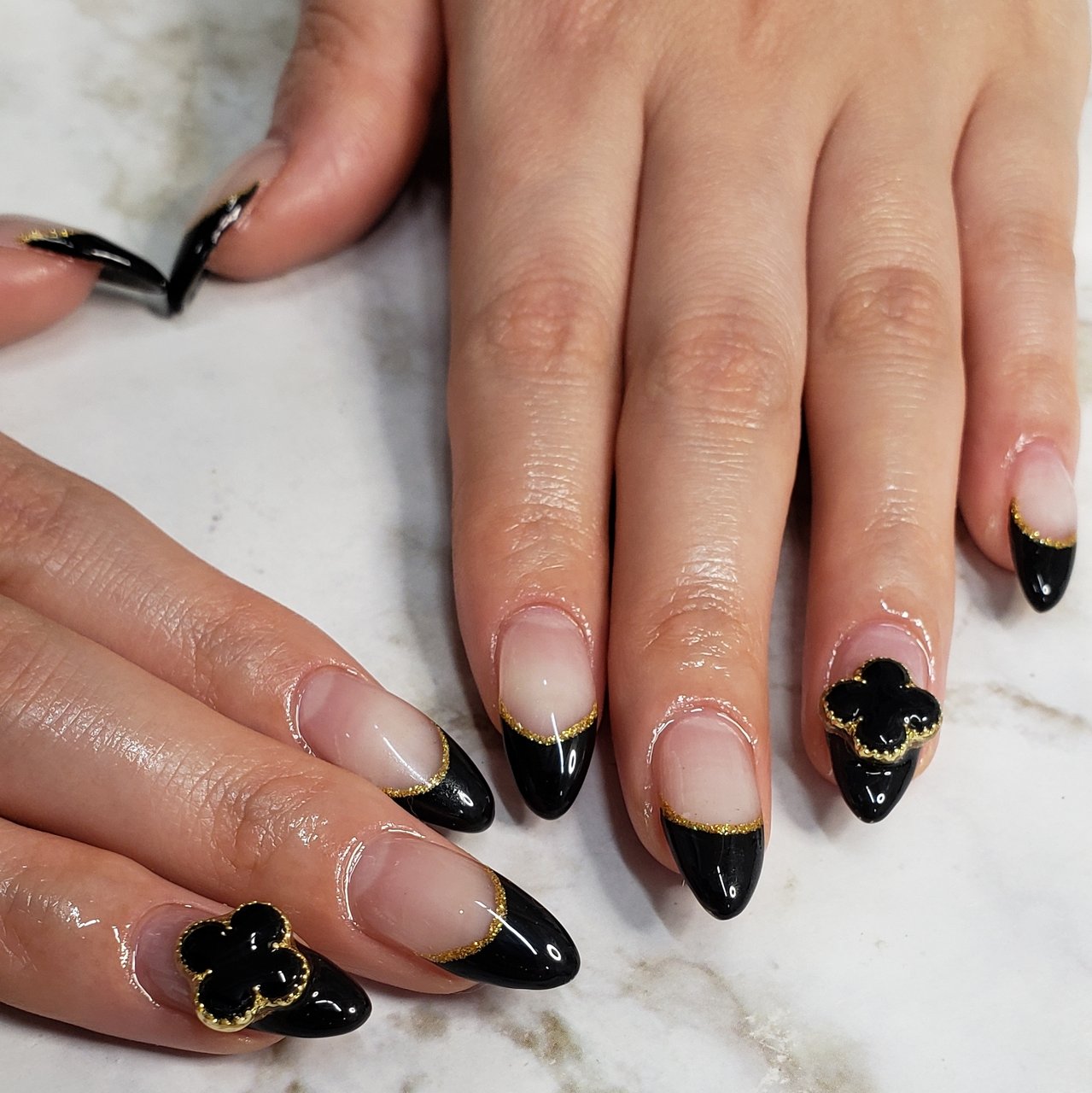 春 冬 オールシーズン ハンド フレンチ R Nailのネイルデザイン No ネイルブック