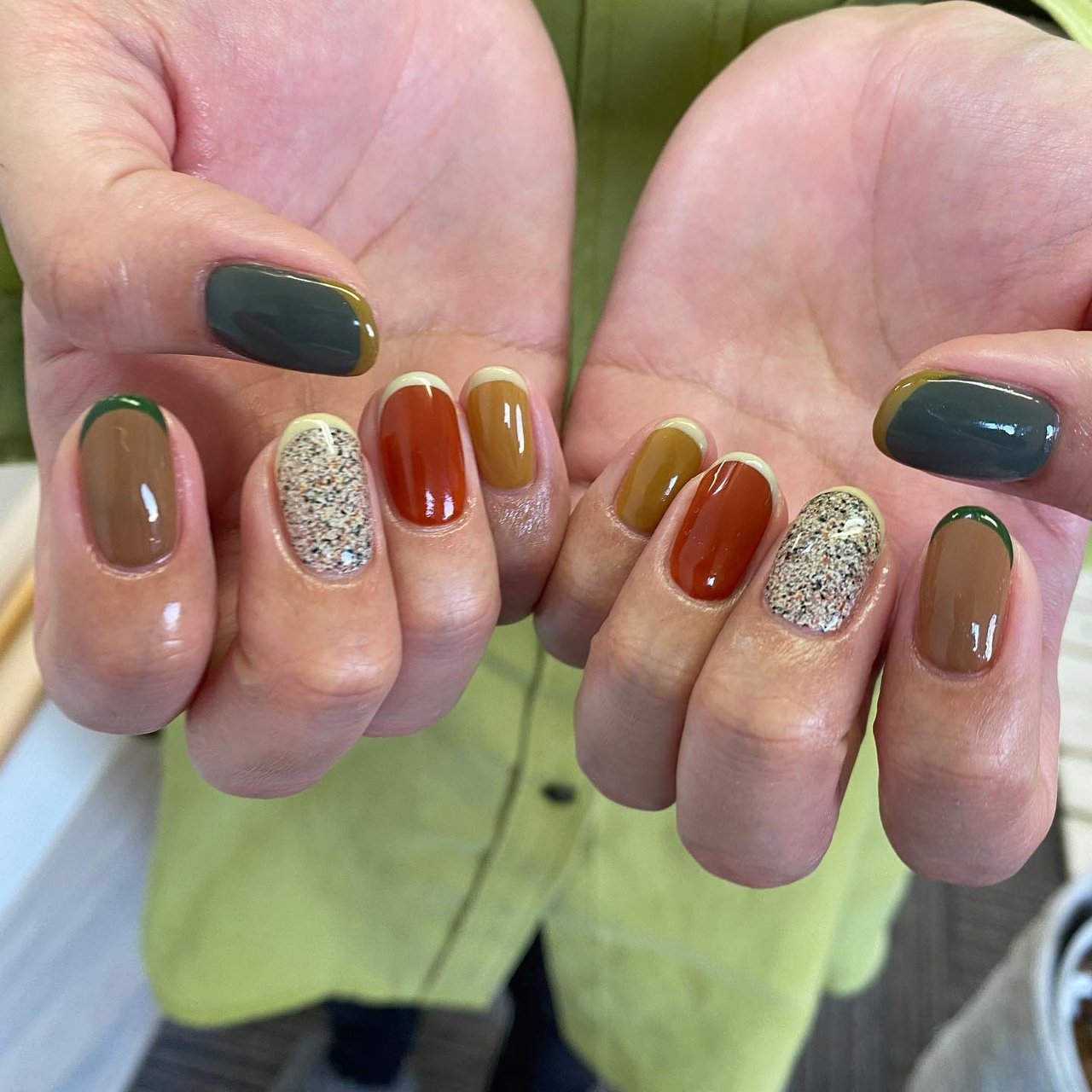 春 ハンド シンプル フレンチ ショート Private Nail Salon E Clatのネイルデザイン No ネイルブック