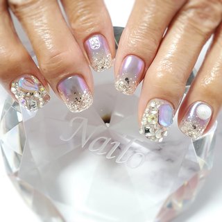 . キラキラ💅✨
.
スカルプ狂のIRIKI先生の素敵なデザインから
真似っこした定額デザイン💅
.
いつものことながら勝手にアレンジしてるし
自爪の上だし、ショートネイルだけど
キラキラキラン💝で、
自爪なのも、ショートなのも、
全然問題なしな可愛さに仕上がる
とっても好きなデザイン❤️
.
#キラキラネイル
#タマムシネイル 
#タマムシカラー 
#偏向ミラー 
#ミラーネイル 
#ラメネイル 
#ホロネイル
#グラデーションネイル
#敷き詰めネイル 
#スクエアネイル
#ショートネイル
#ショートスクエア
#ジェルネイル
#ネイルデザイン
.
#千歳市ネイルサロン
#プライベートネイルサロン
#Nailo#ネイロ
#北海道ネイルサロン
#千歳#恵庭#苫小牧
#千歳ネイル
#nailbook_fan #冬 #オールシーズン #成人式 #ライブ #グラデーション #ビジュー #ホログラム #ラメ #ミラー #ブルー #パープル #シルバー #ジェルネイル #お客様 #nailsalon_nailo #ネイルブック