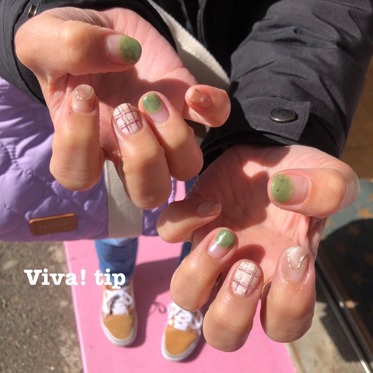 ハンド グリーン ジェルネイル Vivatip ビバティップ のネイルデザイン No ネイルブック