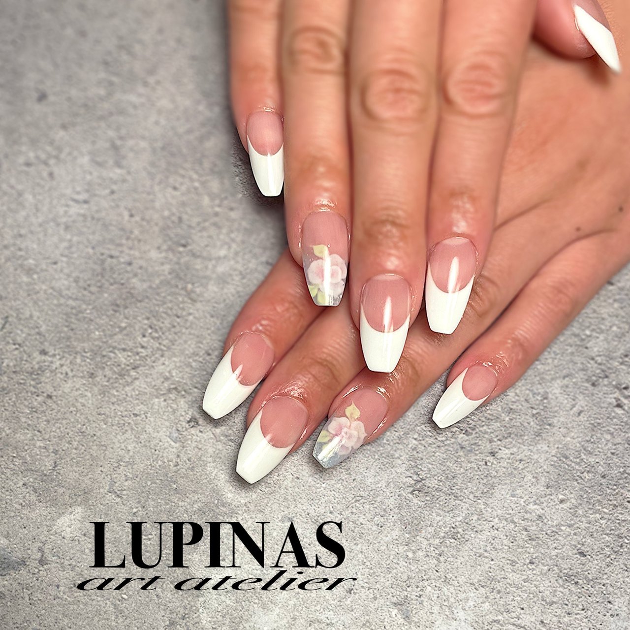 春 卒業式 入学式 ブライダル ハンド Kanaのネイルデザイン No ネイルブック