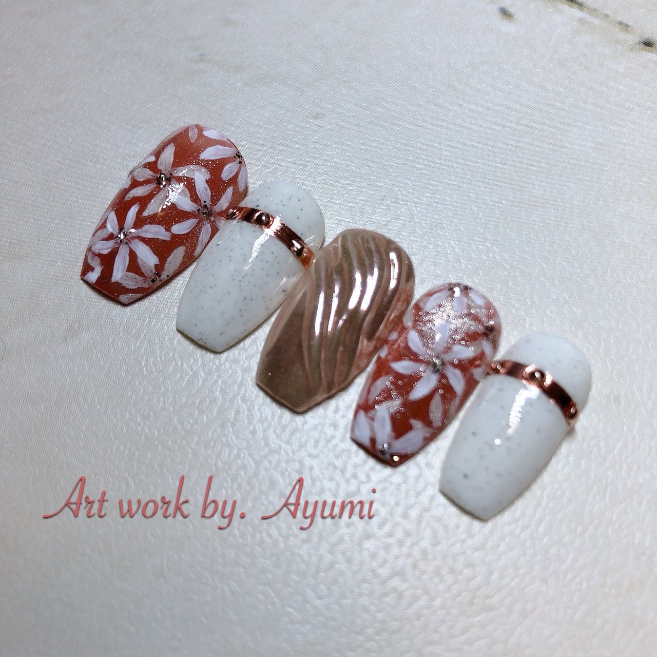 オールシーズン ハンド フラワー ミディアム ジェルネイル Nailist Ayumiのネイルデザイン No ネイルブック