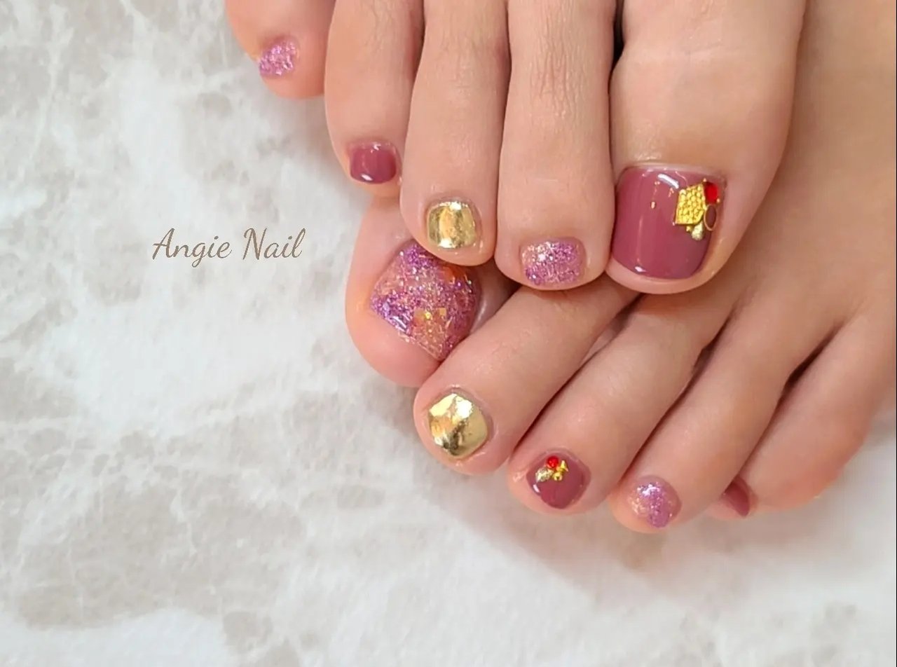 秋 冬 オールシーズン オフィス フット Angienailのネイルデザイン No ネイルブック