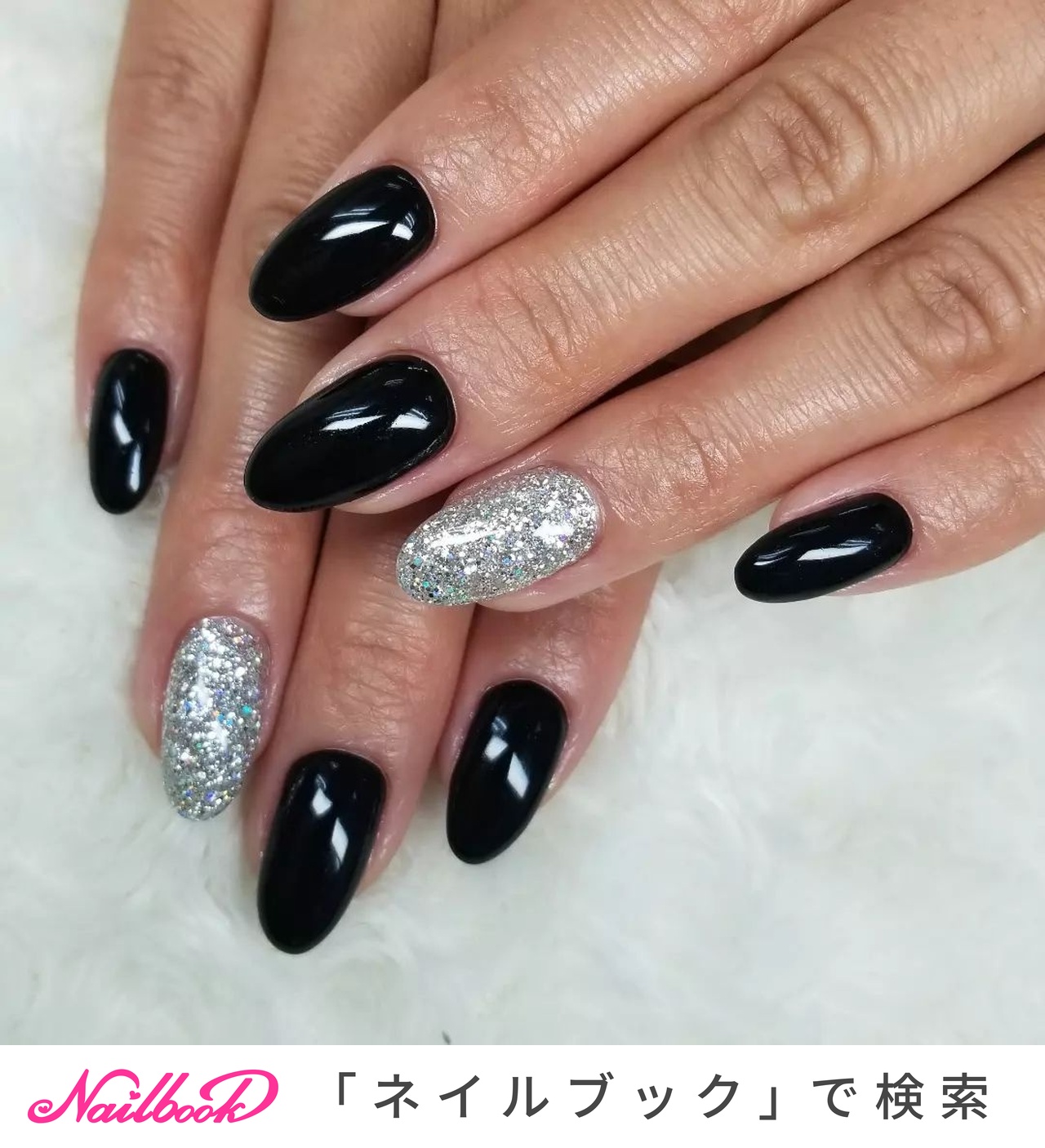 ネイル ブラックラメ☆ 🦋 #黒ラメネイル #ブラックネイル #クロムハーツネイル