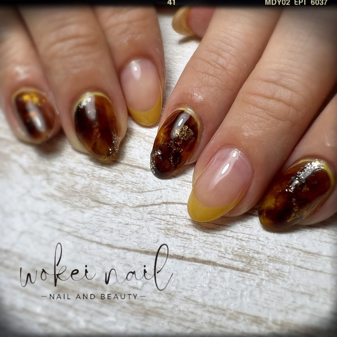 秋 冬 ハンド フレンチ べっ甲 Wokei Nailのネイルデザイン No ネイルブック