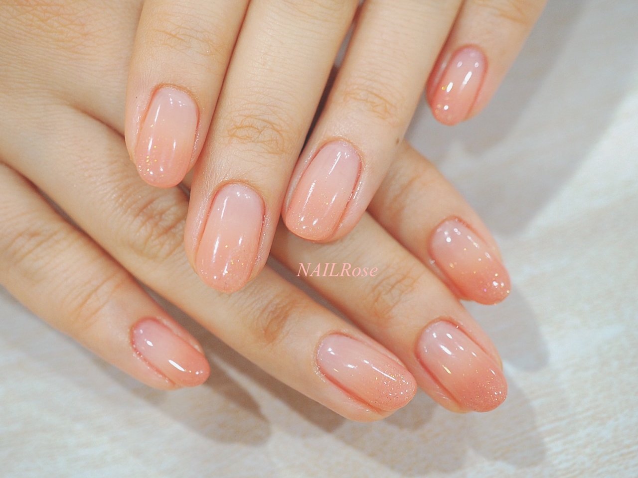 春 オールシーズン グラデーション ラメ ベージュ Nailroseのネイルデザイン No ネイルブック