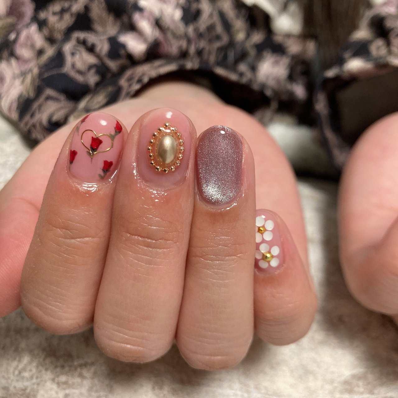 定価 マグネットネイルネイルチップ 蝶ネクタイハードと落ちることは容易ではありません人気カラー手作りダイヤモンド ジェルネイルシールファッション日本のドリームボックスパッケージはギフトとしても使用できます 24枚 クリスタルピンクの蝶 Www Bestautorepairbg Com