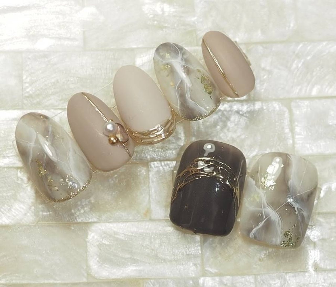 オールシーズン ハンド ワンカラー 大理石 マット Private Nail Salon Hormのネイルデザイン No ネイル ブック