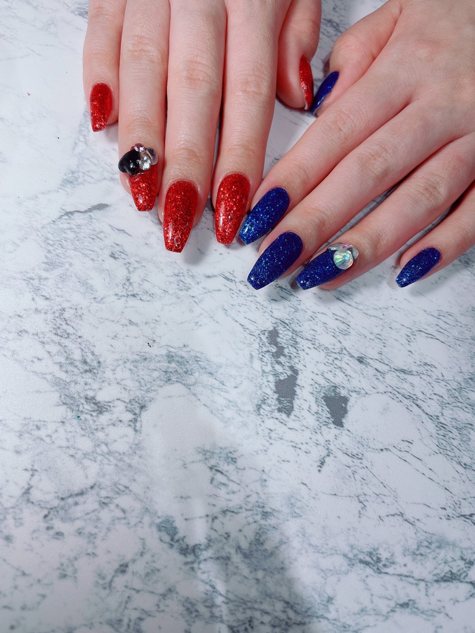 夏 リゾート ライブ パーティー ハンド 大曲hikari Nail ﾋｶﾘﾈｲﾙのネイルデザイン No ネイルブック