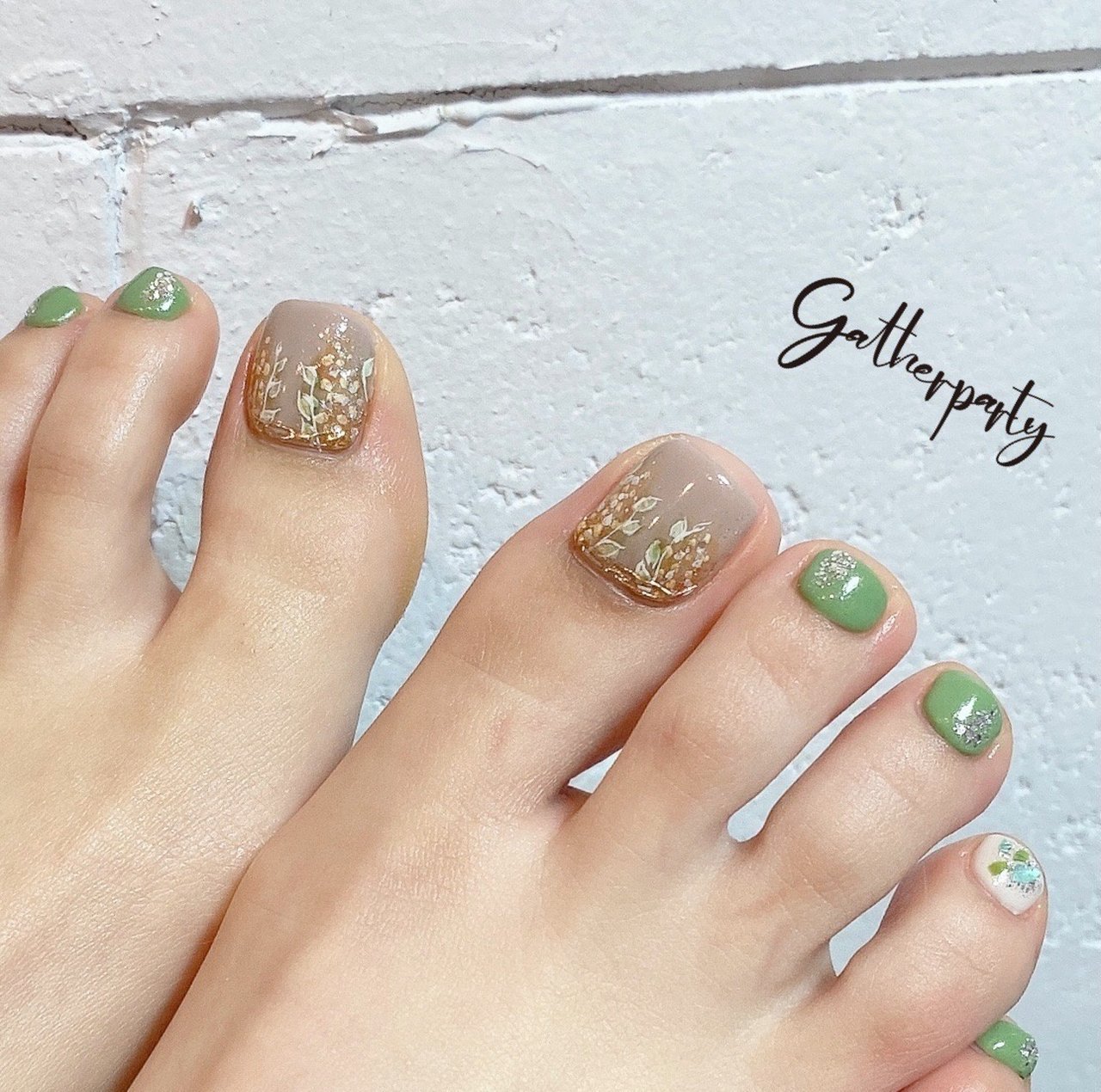 春 オフィス デート 女子会 フット Gatherparty Nogizakaのネイルデザイン No ネイルブック