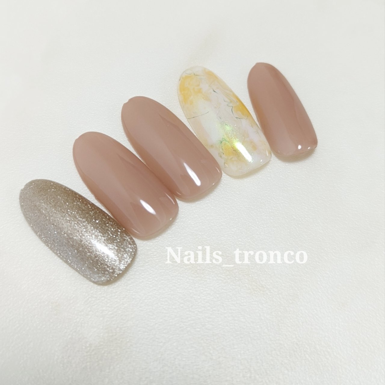 春 オールシーズン オフィス ブライダル ハンド Nails Tronco ネイルズ トロンコ大崎 五反田店 のネイル デザイン No ネイルブック