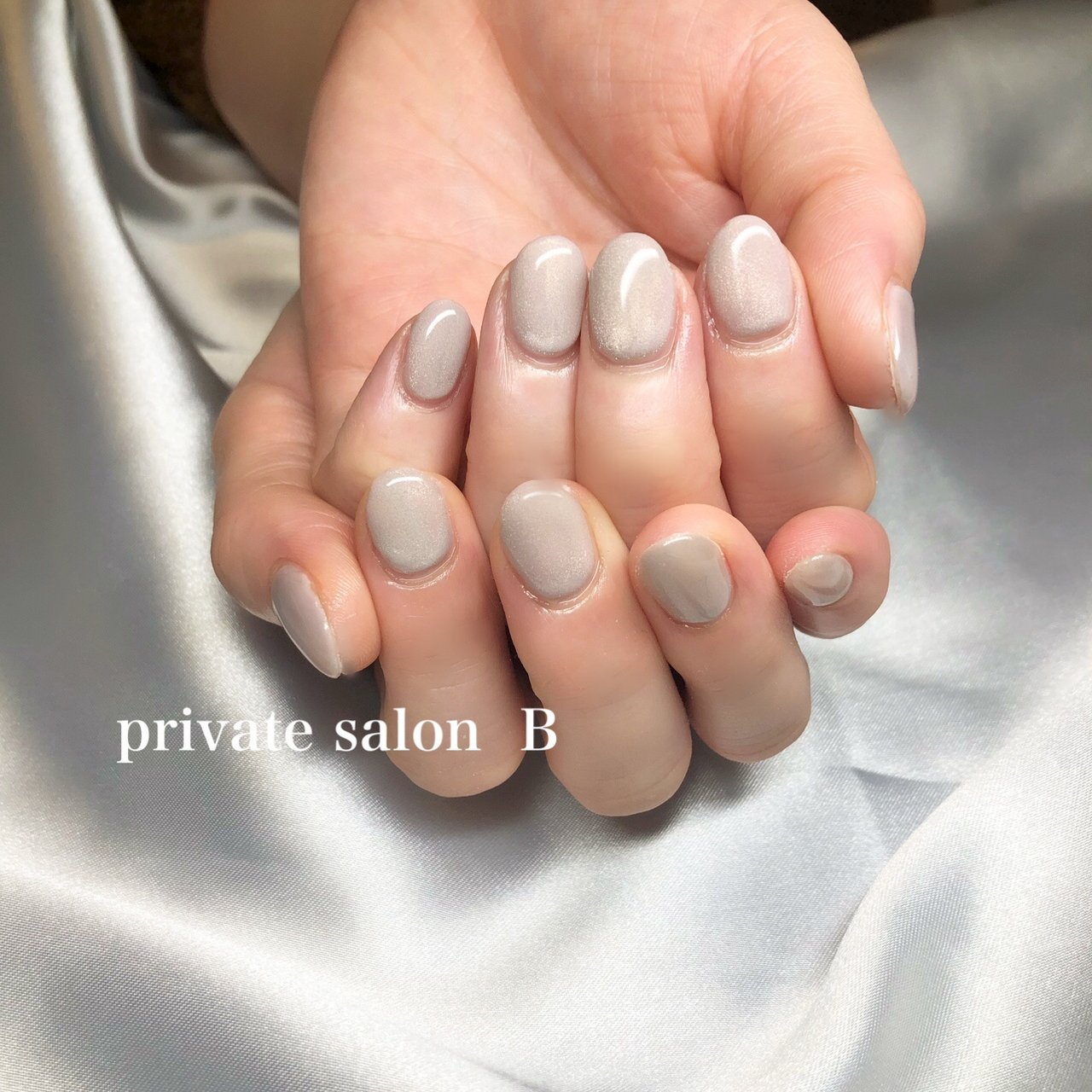 春 ハンド シンプル ワンカラー マグネット Private Salon B 相模原市中央区 のネイルデザイン No ネイルブック