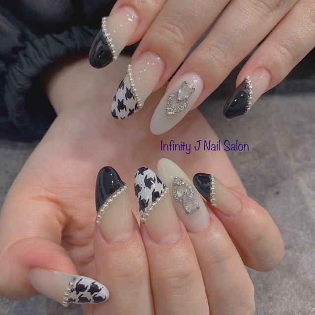 Infinity J Nail Salon【インフィニティジェーネイルサロン
