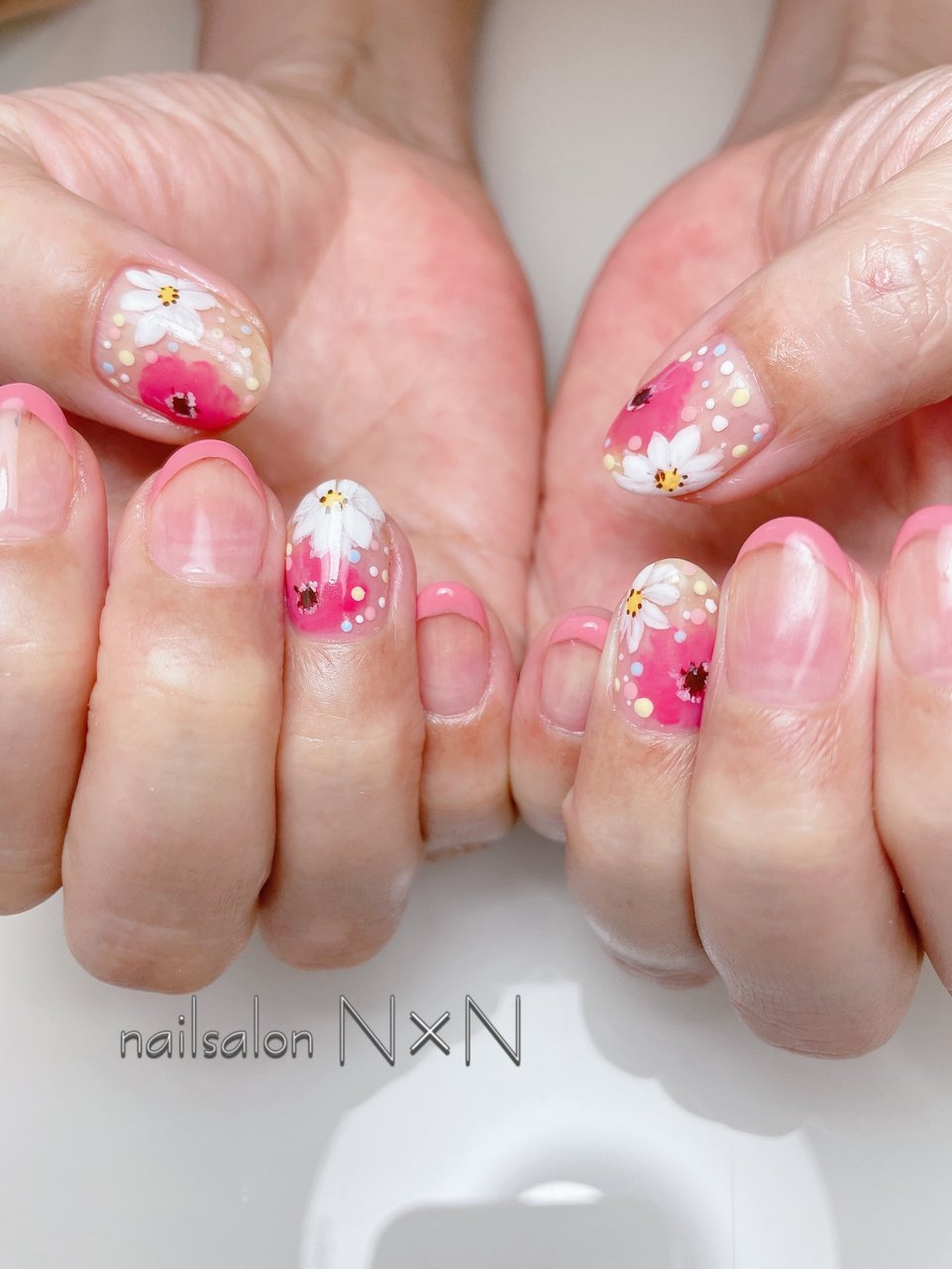 春 ハンド フレンチ フラワー ミディアム Nail Salon N N Naoのネイルデザイン No ネイルブック