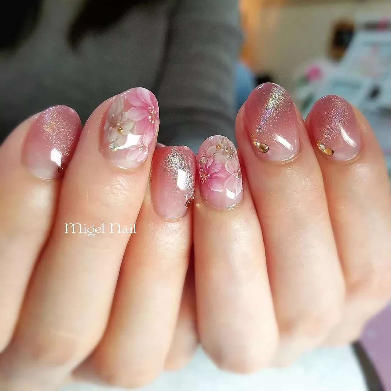 春 オフィス ブライダル パーティー グラデーション Migel Nailのネイルデザイン No ネイルブック