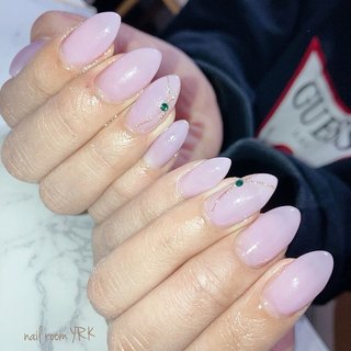 グレープマカロンカラーのネイルデザイン ネイルブック