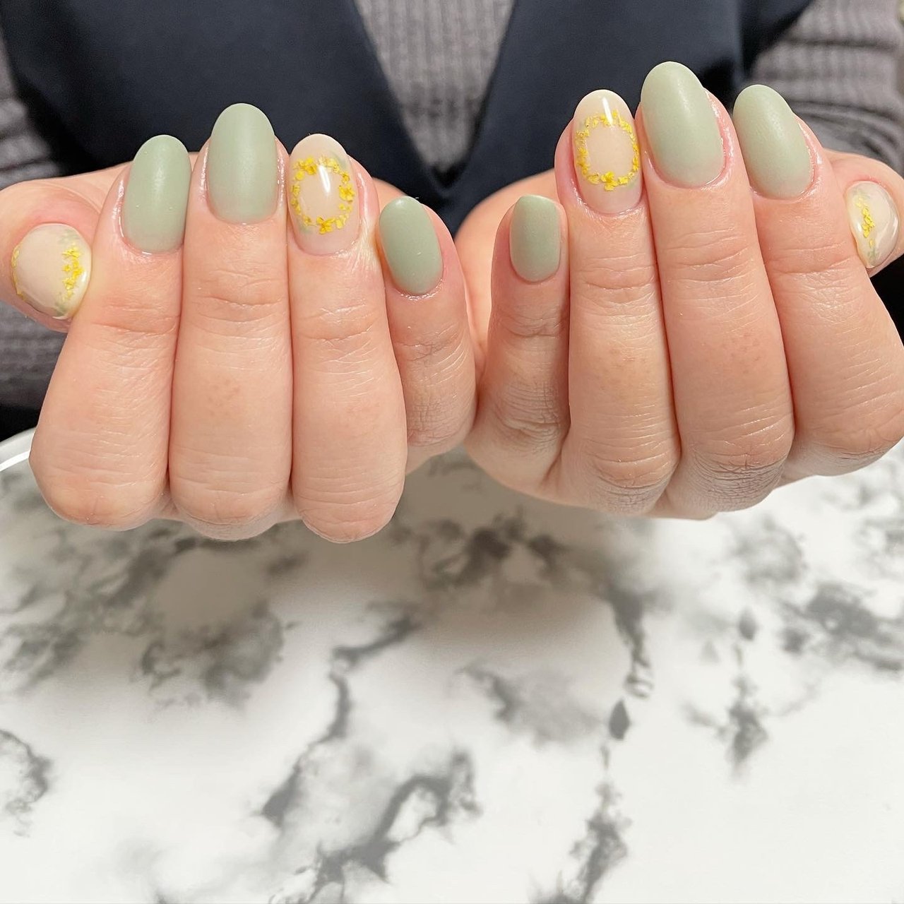 春 パーティー デート 女子会 ワンカラー Nailsalon Almaのネイルデザイン No ネイルブック