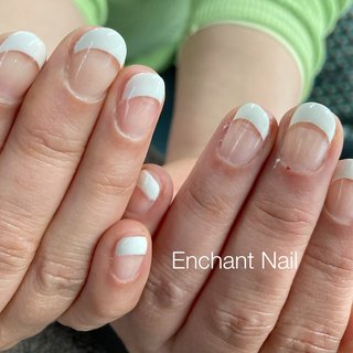 22年 新着順 ショート 深めフレンチのネイルデザイン ネイルブック