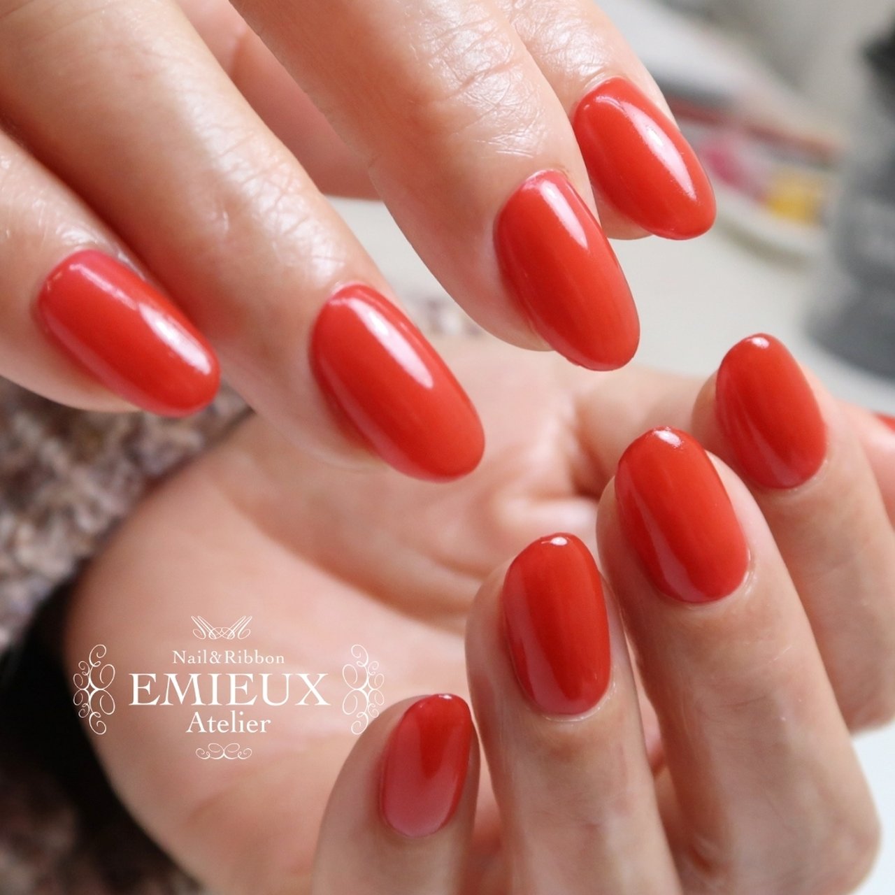 オールシーズン ハンド シンプル ワンカラー ミディアム Emieuxのネイルデザイン No ネイルブック