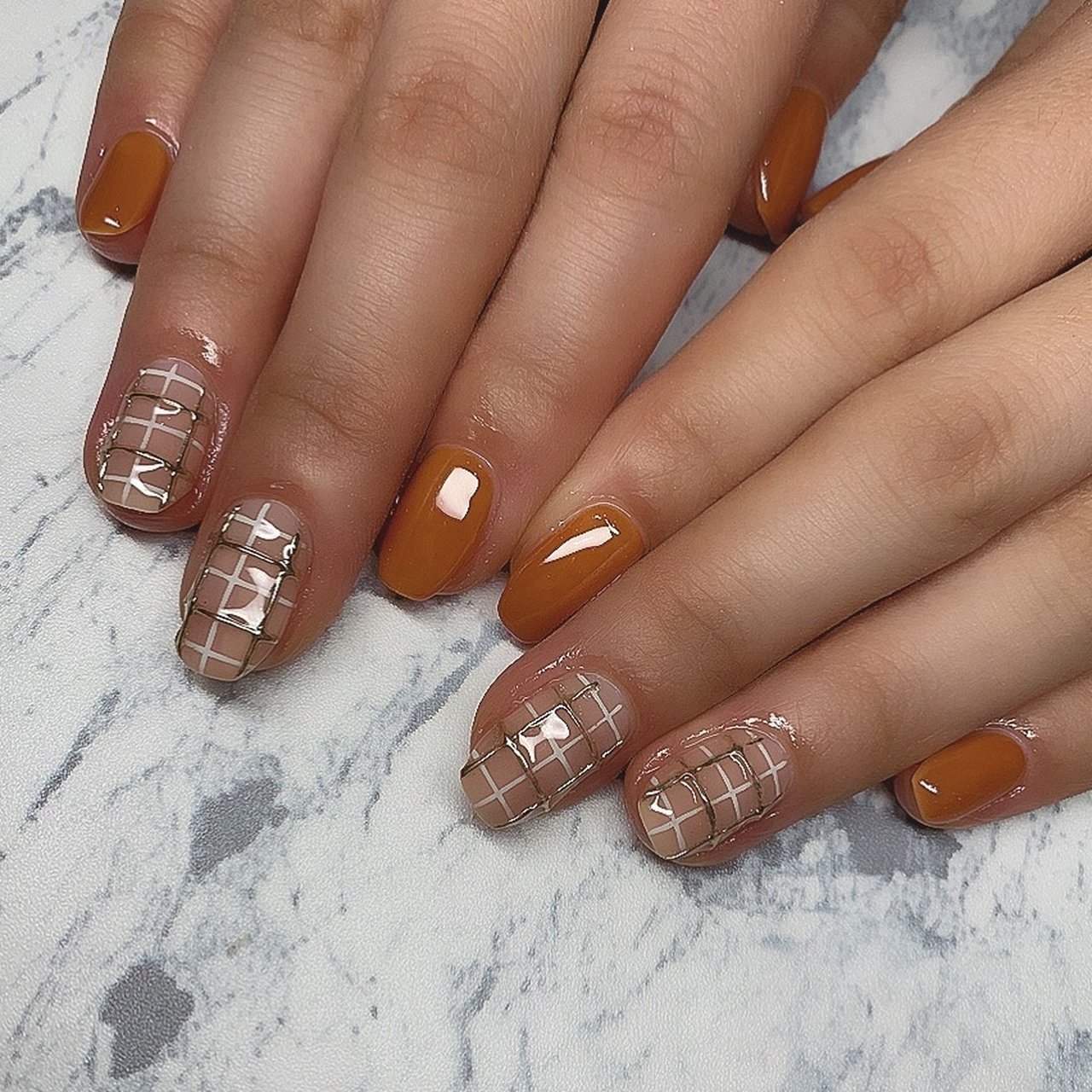 オールシーズン ハンド チェック ミディアム ホワイト Misato Kのネイルデザイン No ネイルブック