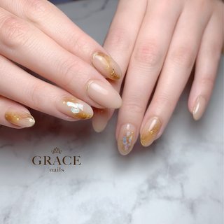 夏 オールシーズン ハンド ビジュー ワンカラー Grace Nails のネイルデザイン No ネイルブック