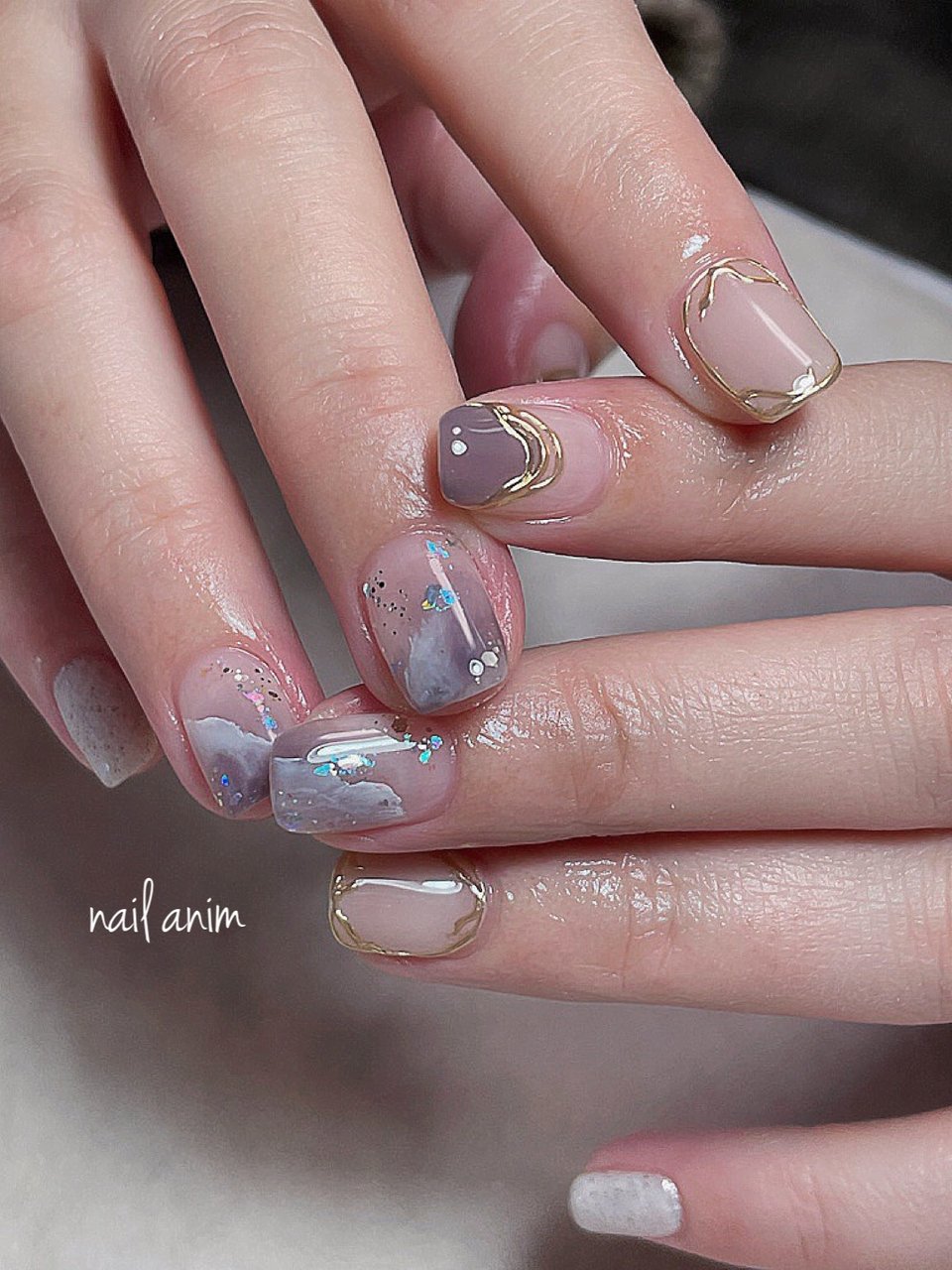 夏 秋 ハンド 大理石 ニュアンス Nail Animのネイルデザイン No ネイルブック