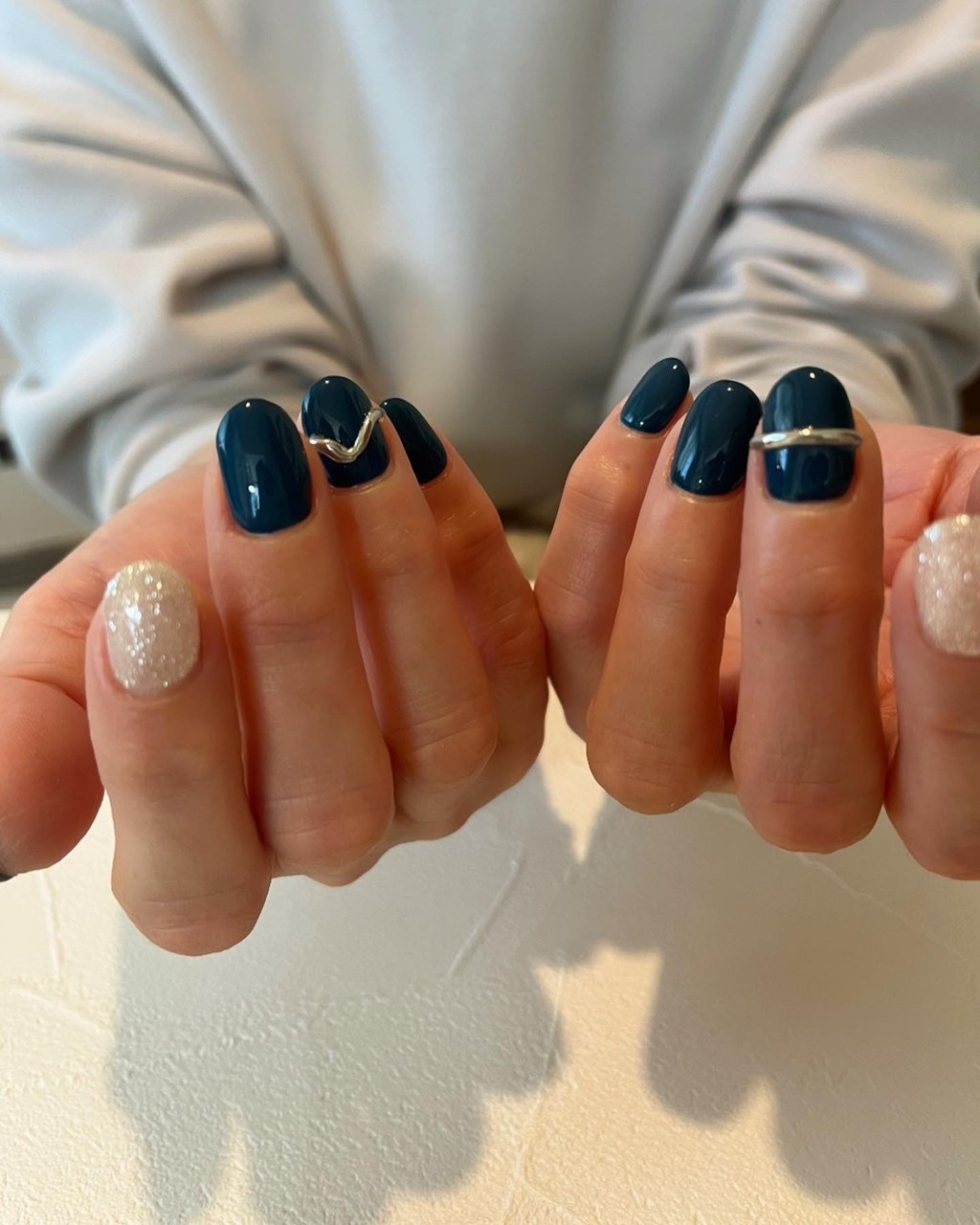 春 オールシーズン ハンド シンプル ネイビー Privatenailsalon Laule Aのネイルデザイン No ネイル ブック