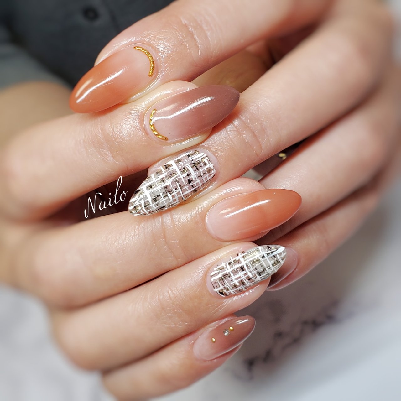 秋 冬 卒業式 パーティー グラデーション Nailsalon Nailoのネイルデザイン No ネイルブック