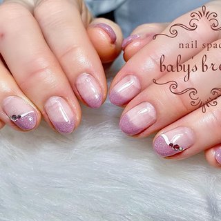 夏 フレンチ ホログラムのネイルデザイン ネイルブック