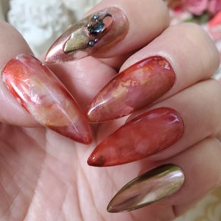 22年 新着順 秋 レッド セルフネイルのネイルデザイン ネイルブック