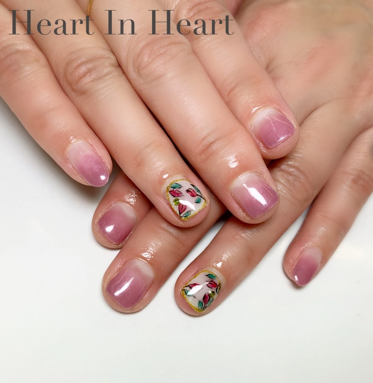 春 オフィス ハンド シンプル グラデーション Heart In Heartのネイルデザイン No ネイルブック
