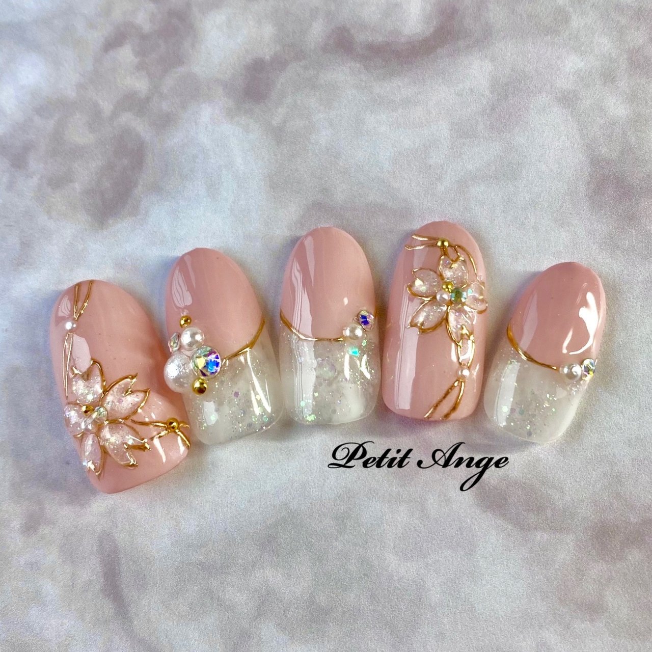 ネイルチップ 現品 オーダー かわいい 春 夏 卒業式 入学式 花 桜 入学式/桜ネイルのネイルデザイン｜ネイルブック