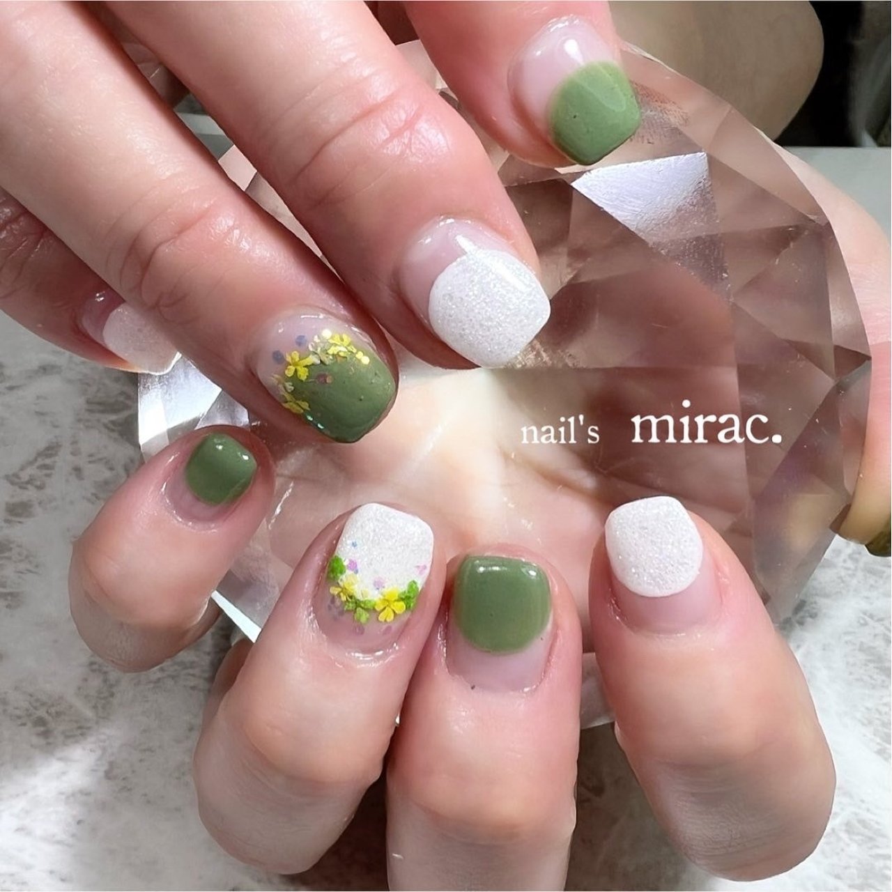 春 卒業式 入学式 オフィス ハンド Nail Smirac 林 智子のネイルデザイン No ネイルブック