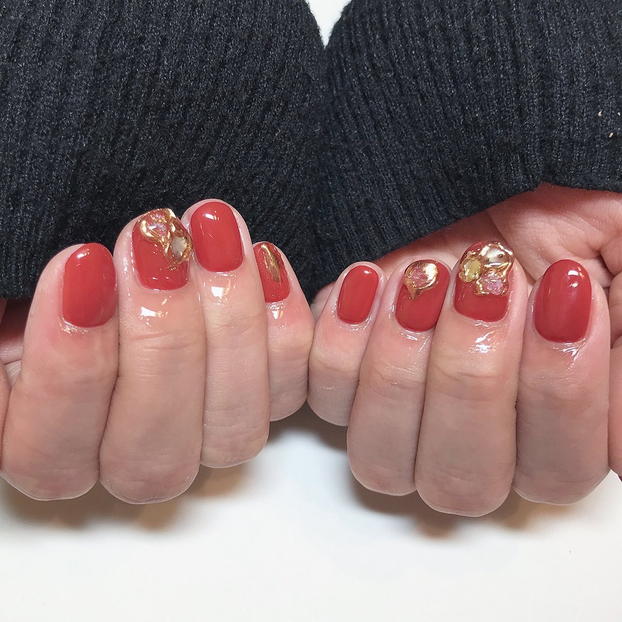 オールシーズン ハンド シンプル ビジュー ワンカラー Okazakiのネイルデザイン No ネイルブック