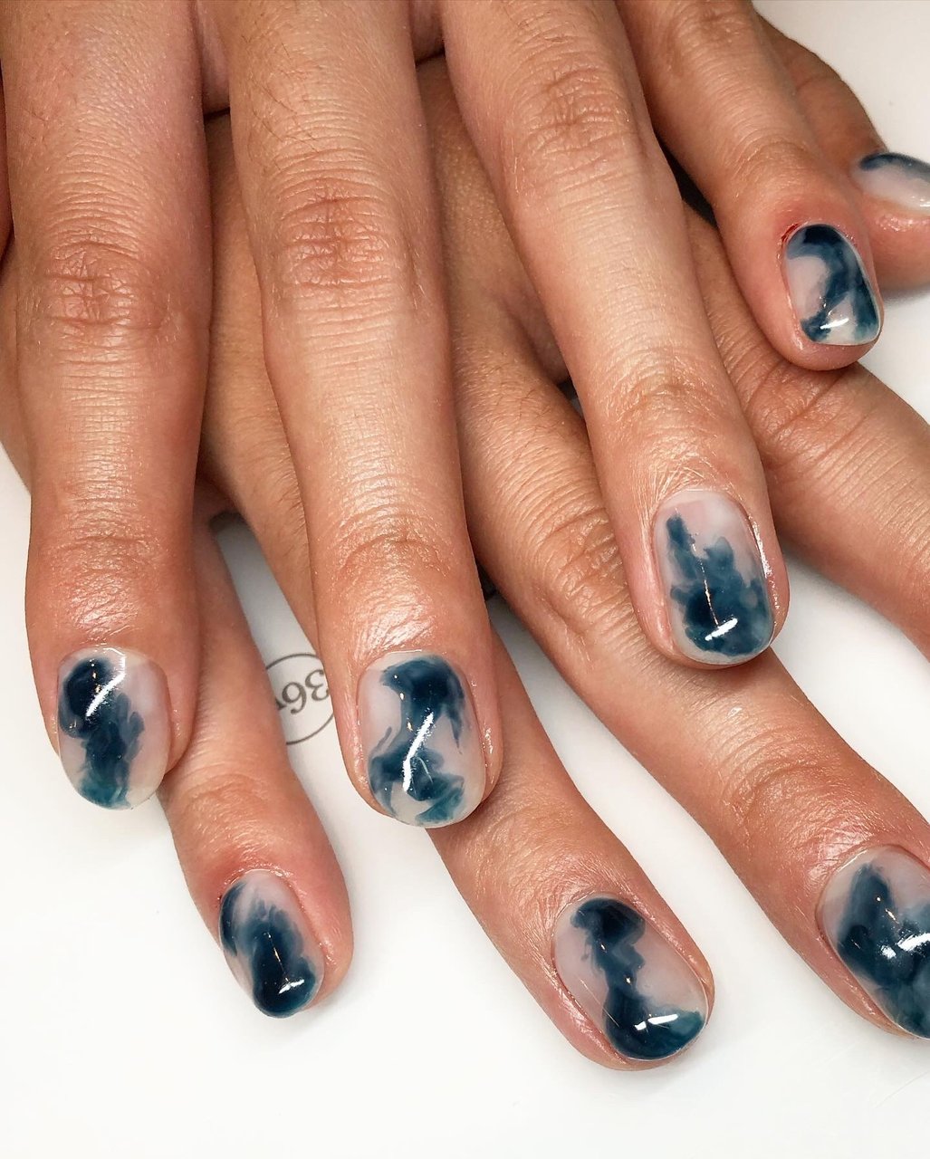 オールシーズン ハンド ニュアンス ショート ホワイト Chihiro Nail 68のネイルデザイン No ネイルブック