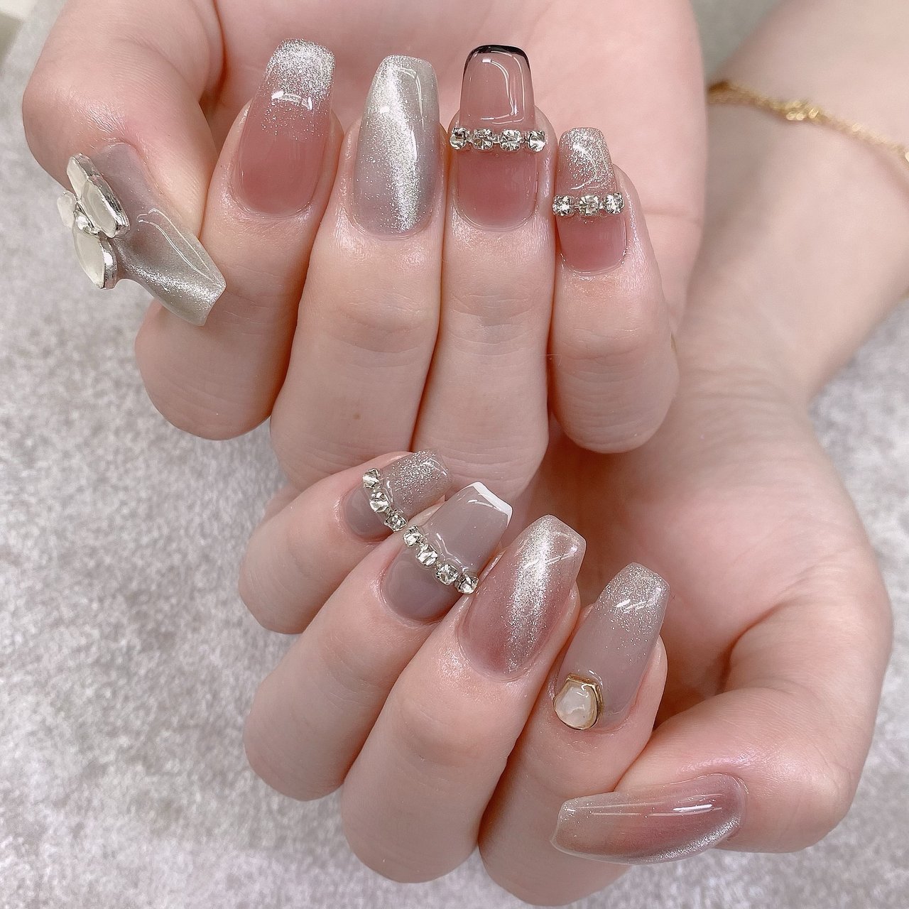 オールシーズン/ハンド/ロング/ベージュ/シルバー - NAILSALON 710