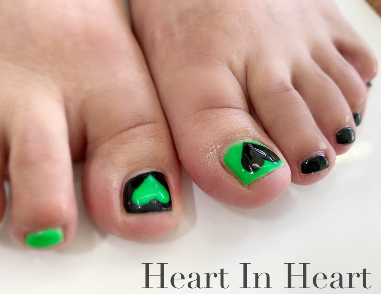 オールシーズン フット シンプル ハート グリーン Heart In Heartのネイルデザイン No ネイルブック