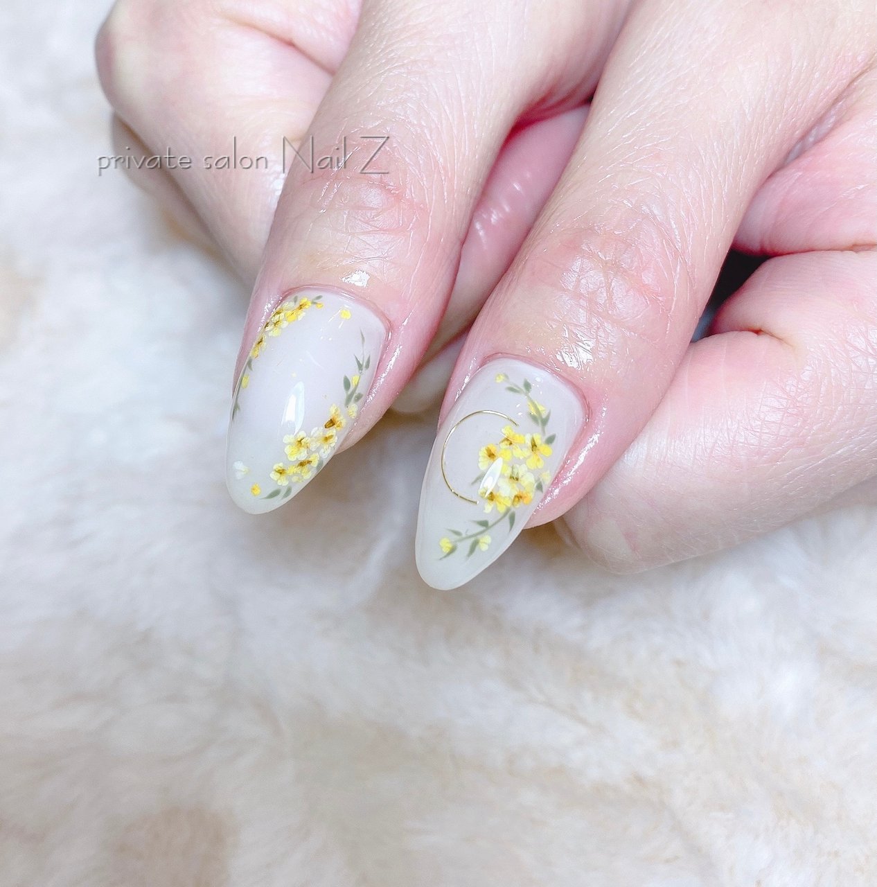 ハンド フレンチ フラワー 押し花 ワイヤー Nail Z ネイルジー のネイルデザイン No ネイルブック