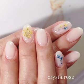 ホワイト ブルー 乳白色ネイルのネイルデザイン ネイルブック