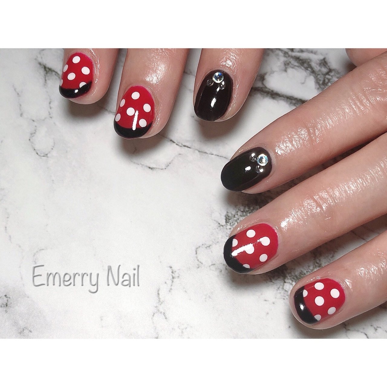 オールシーズン ハンド フレンチ ドット ショート Emerry Nail えみのネイルデザイン No ネイルブック