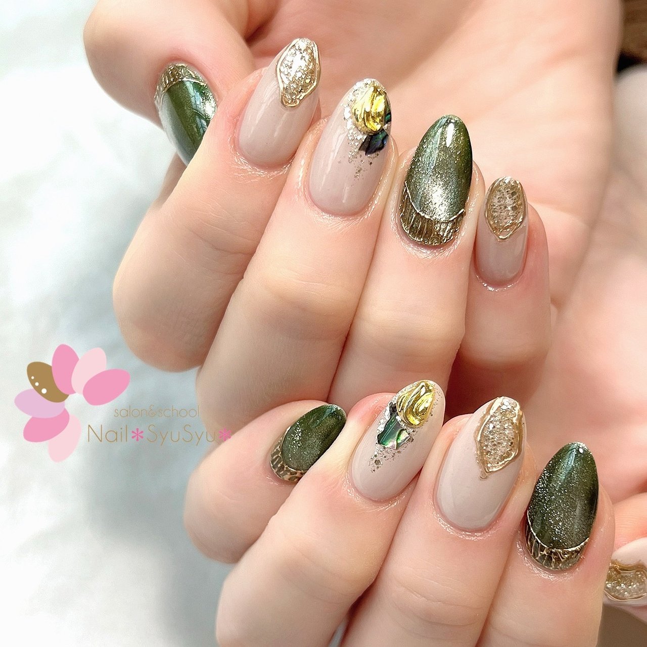 冬 ハンド ホログラム ラメ マグネット Nail Syusyu ネイルシュシュのネイルデザイン No ネイルブック