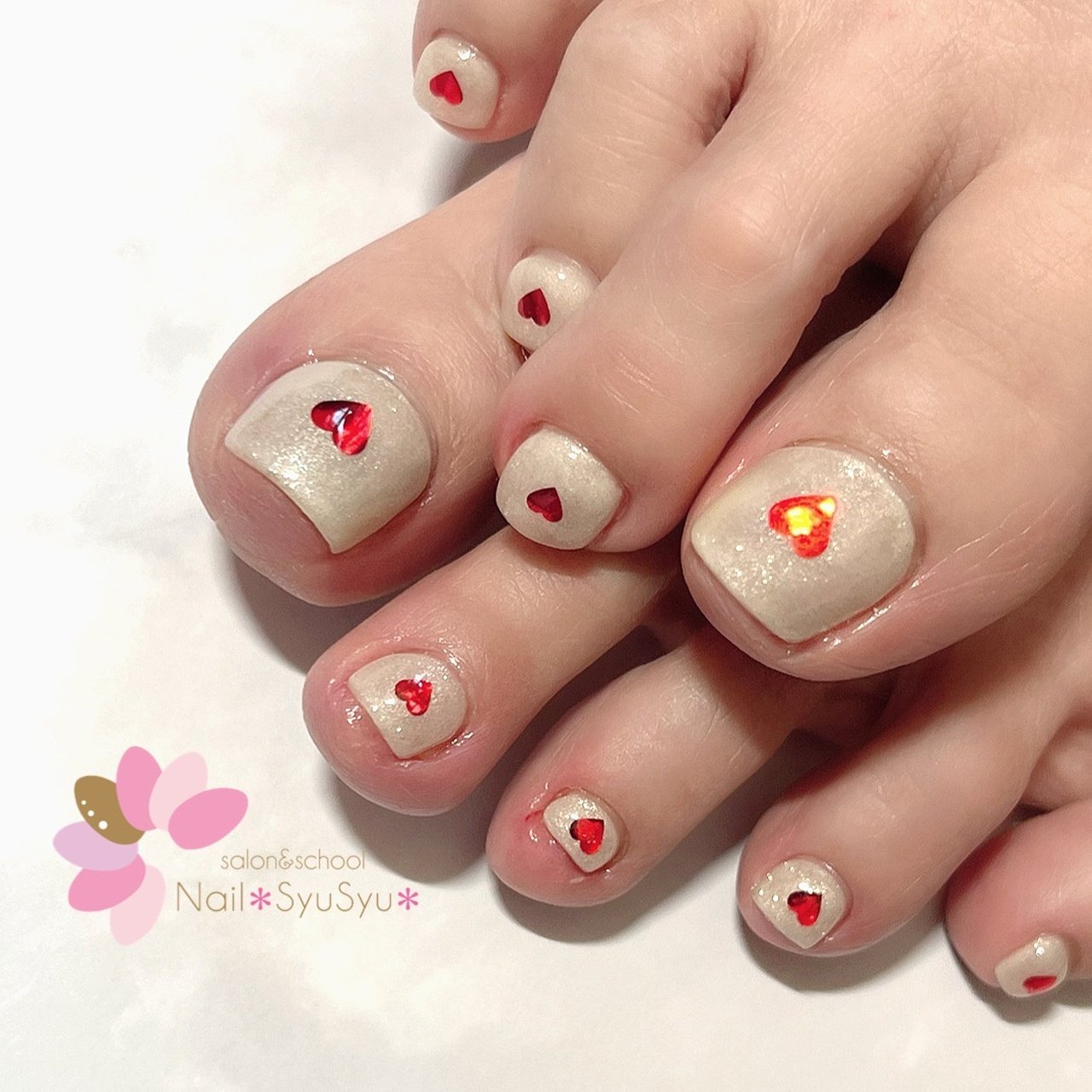 冬 バレンタイン フット シンプル ホログラム Nail Syusyu ネイルシュシュのネイルデザイン No ネイルブック