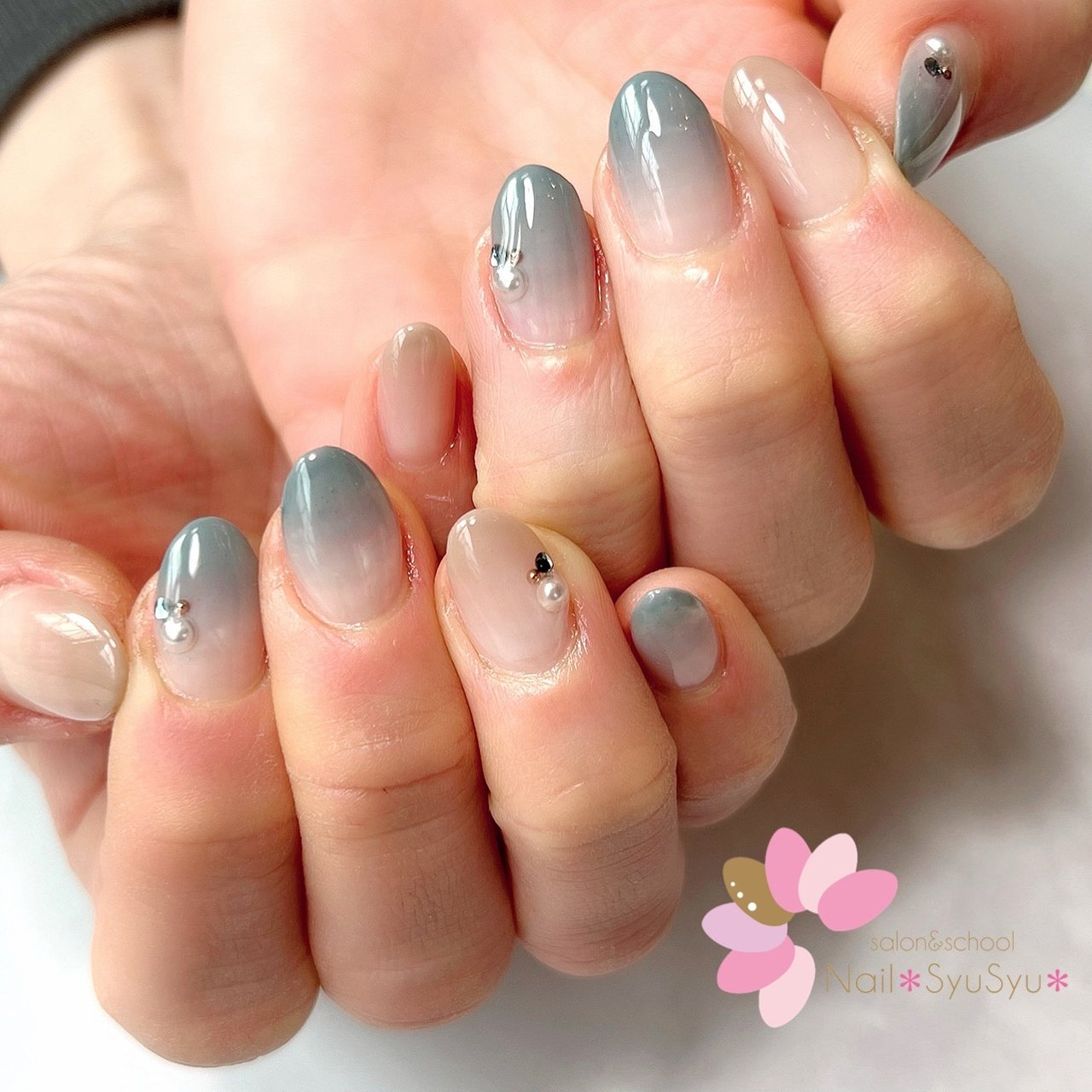 春 冬 ハンド シンプル グラデーション Nail Syusyu ネイルシュシュのネイルデザイン No ネイルブック