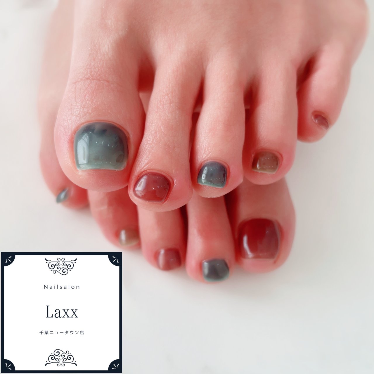 オールシーズン フット シンプル ワンカラー レッド Laxxnailsalon千葉ニュータウン店のネイルデザイン No ネイル ブック