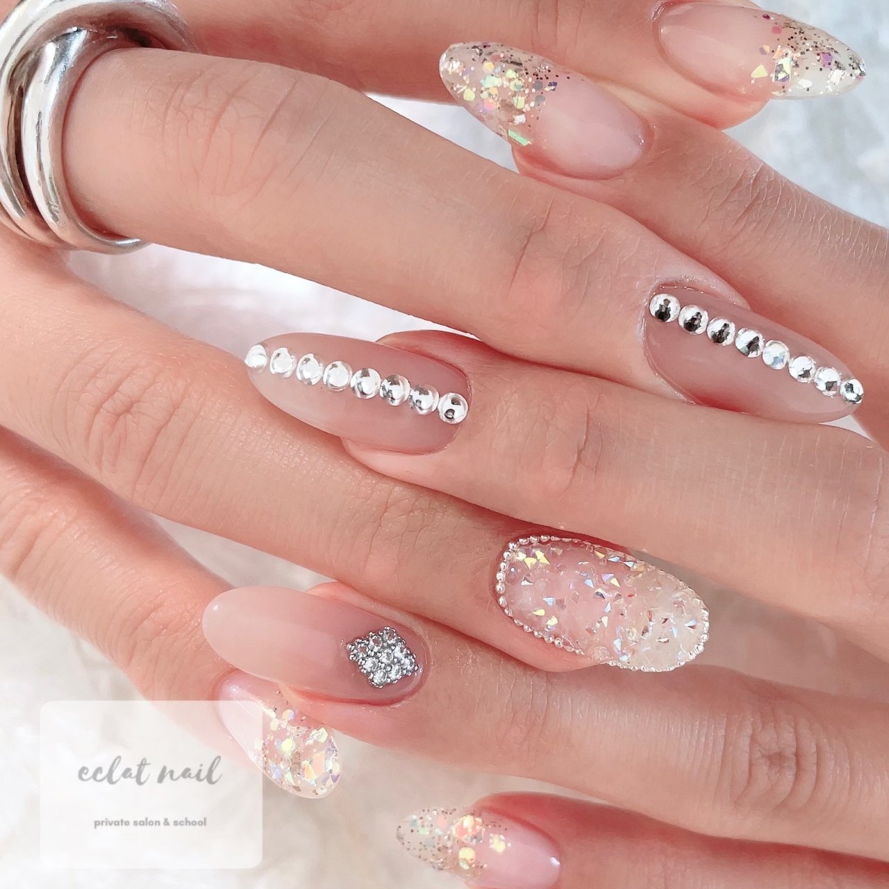 オールシーズン 旅行 パーティー 女子会 ハンド Eclat Nail Salon 鎌田恭子のネイルデザイン No ネイルブック