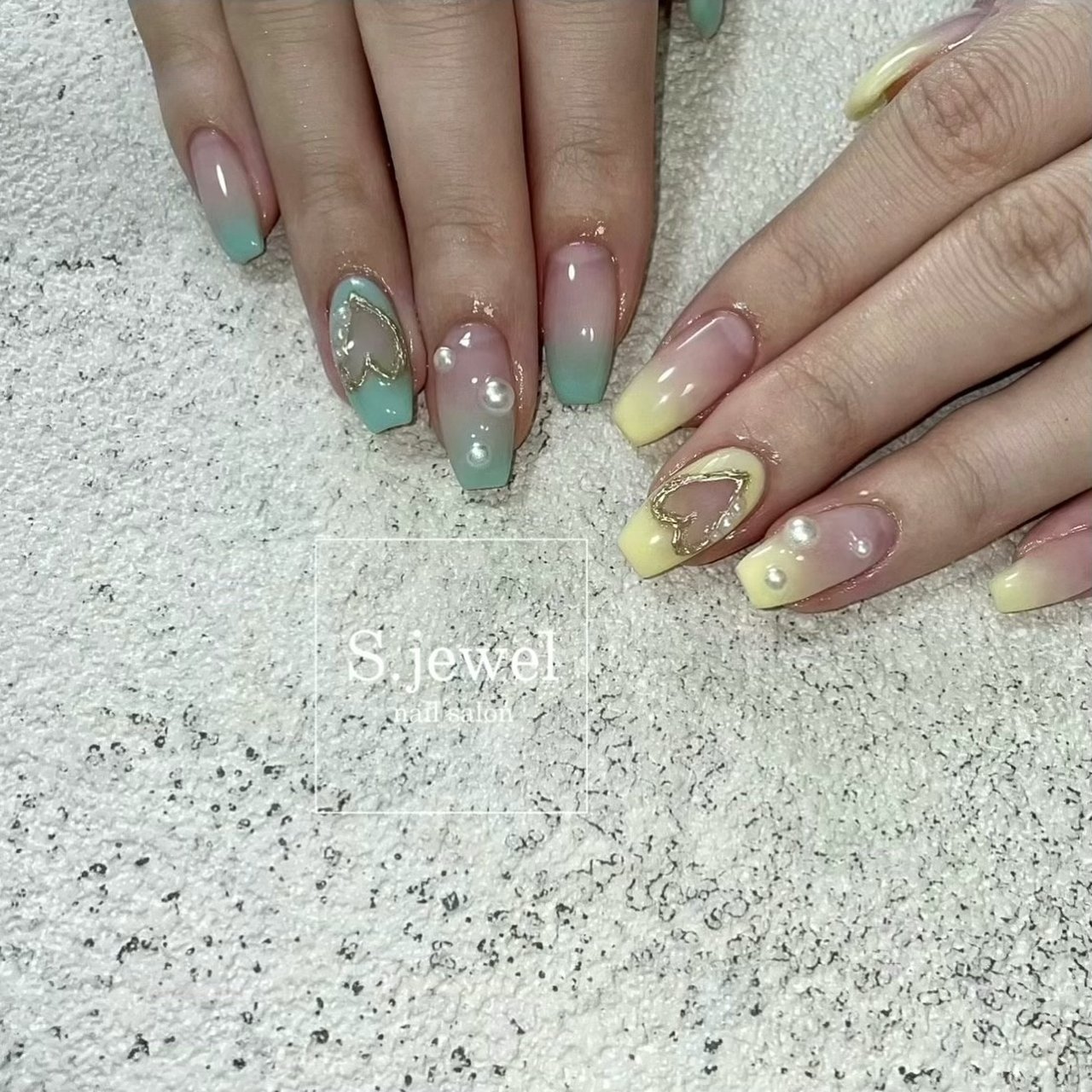 グラデーション ハート S Jewelのネイルデザイン No ネイルブック