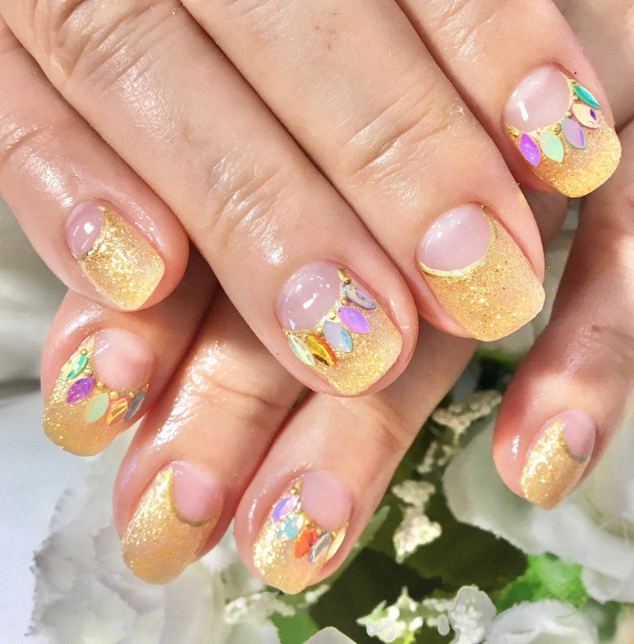 オールシーズン ハンド フレンチ ゴールド カラフル Tmbeautyのネイルデザイン No ネイルブック