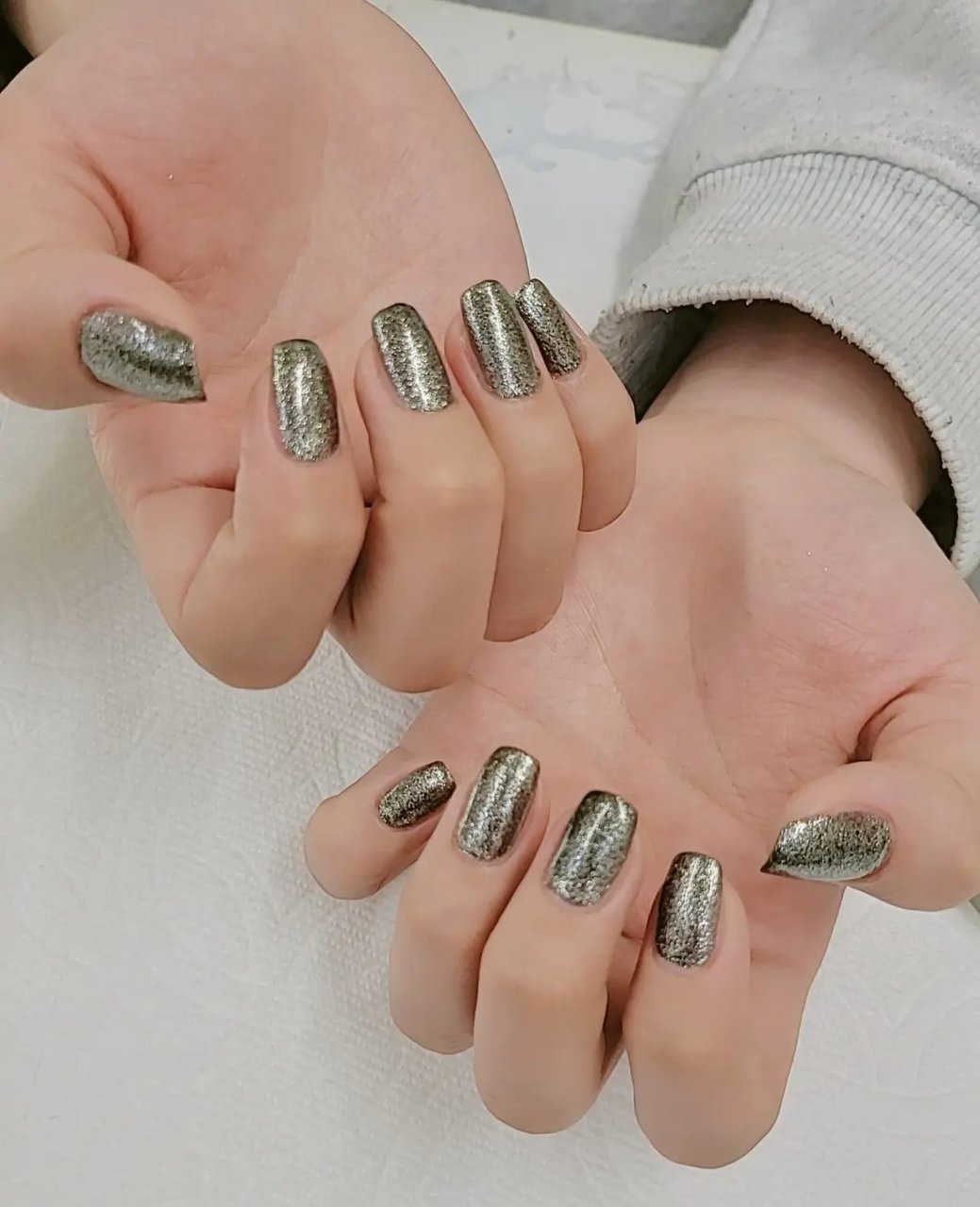 オールシーズン ハンド ワンカラー ミディアム メタリック Nail Salon Rose 56のネイルデザイン No ネイル ブック