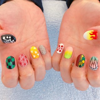 22年 新着順 ネオンカラー 鬼滅の刃のネイルデザイン ネイルブック